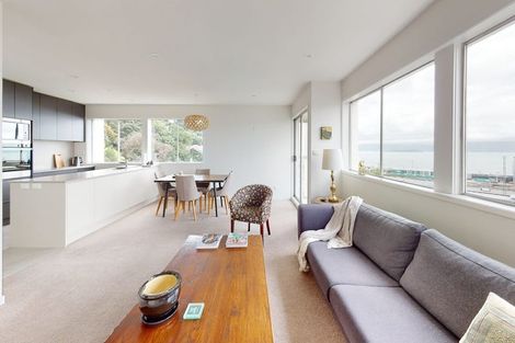 Photo of property in Grosvenor Flats, 19 Cottleville Terrace, Thorndon, Wellington, 6011