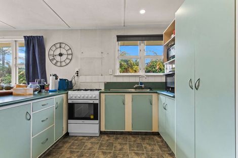 Photo of property in 32 Leslie Avenue, Western Heights, Rotorua, 3015