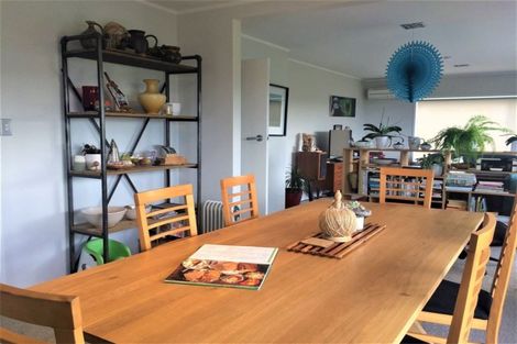 Photo of property in 2/13 Kiri Place, Mairangi Bay, Auckland, 0630