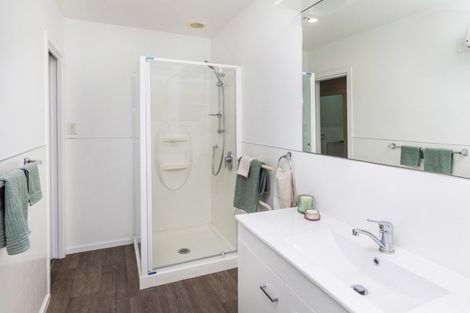 Photo of property in 2/5 Pitt Place, St Albans, Christchurch, 8014