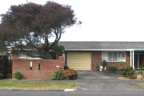 Photo of property in 1/35 Lynwood Road, New Lynn, Auckland, 0600