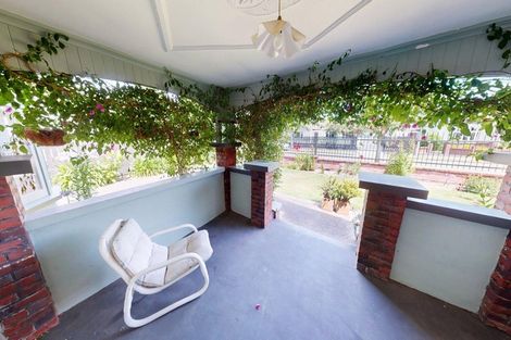 Photo of property in 16 Nikau Street, Takaro, Palmerston North, 4410