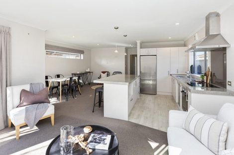 Photo of property in 14 Venerable Terrace, Yaldhurst, Christchurch, 8042