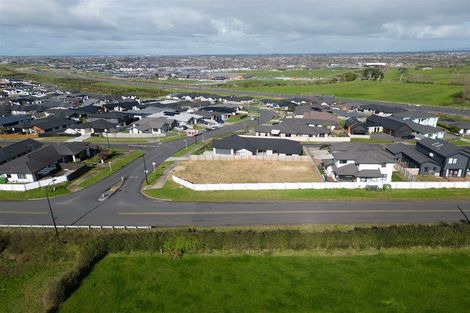 Photo of property in 2 Waireka Road, Rototuna North, Hamilton, 3210