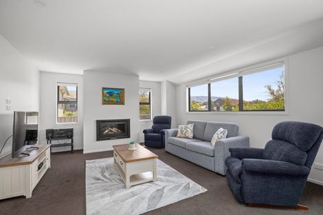 Photo of property in 12 Waenga Drive, Cromwell, 9310