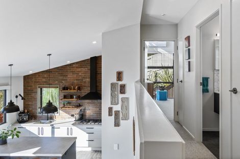 Photo of property in 33a Homestead Place, Welcome Bay, Tauranga, 3112