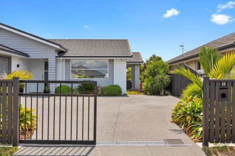 Photo of property in 17 Drabble Crescent, Papamoa Beach, Papamoa, 3118