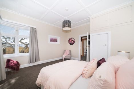 Photo of property in 194 Ferguson Street, West End, Palmerston North, 4412