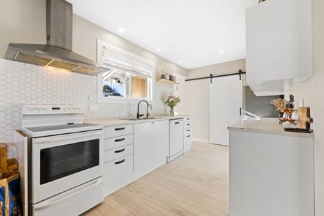 Photo of property in 28 Kotuku Place, Tokoroa, 3420