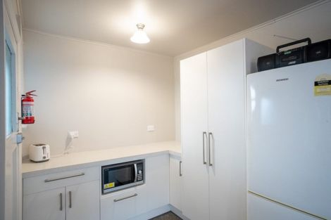 Photo of property in 16 Thames Street, Roslyn, Palmerston North, 4414