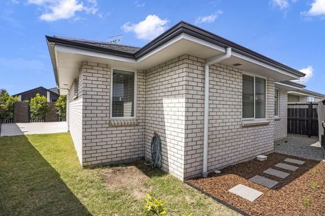 Photo of property in 10 Toi Place, Papamoa, 3118