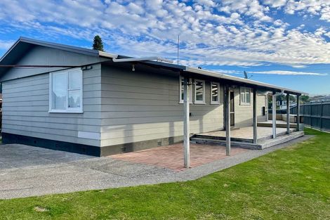 Photo of property in 28 Gem Street, Pukehangi, Rotorua, 3015
