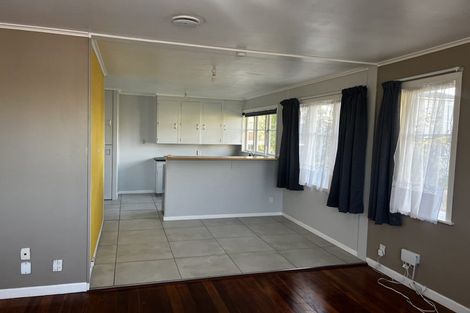 Photo of property in 1a Harris Road, Mount Wellington, Auckland, 1051