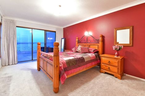 Photo of property in 64 Ardern Avenue, Stanmore Bay, Whangaparaoa, 0932