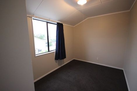 Photo of property in 16 Keeling Street, West End, Palmerston North, 4412