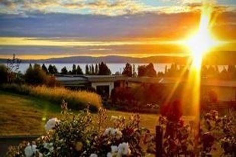 Photo of property in 33 Bodes Lane, Kinloch, Taupo, 3377