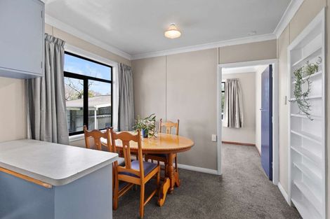 Photo of property in 32 Gloucester Street, Takaro, Palmerston North, 4412