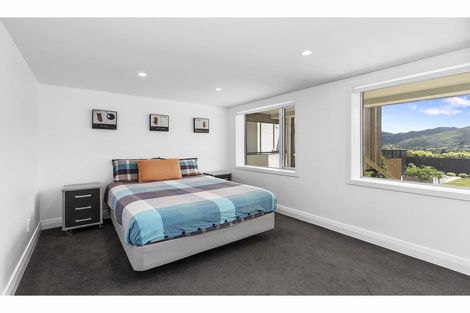 Photo of property in 26 Waru Street, Khandallah, Wellington, 6035