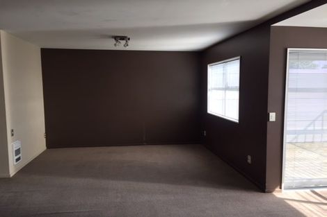 Photo of property in 14 Defoe Place, Waltham, Christchurch, 8023