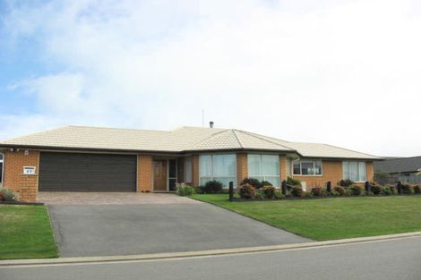 Photo of property in 49 Stonebridge Way, Prebbleton, 7604