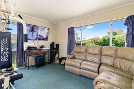 Photo of property in 27 Pohutukawa Drive, Owhata, Rotorua, 3010