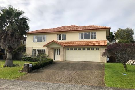 Photo of property in 26 Delmont Close, East Tamaki Heights, Auckland, 2016