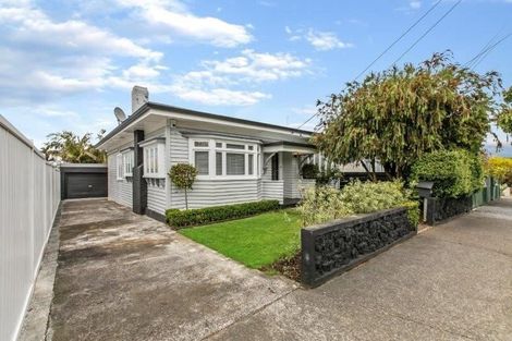 Photo of property in 10 Lambeth Road, Mount Eden, Auckland, 1041
