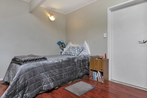 Photo of property in 10 Beeche Place, Birkdale, Auckland, 0626