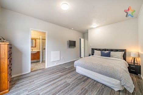 Photo of property in 4 Gainsborough Grove, Belmont, Lower Hutt, 5010