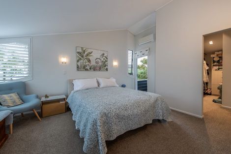 Photo of property in 33a Craig Road, Milford, Auckland, 0620