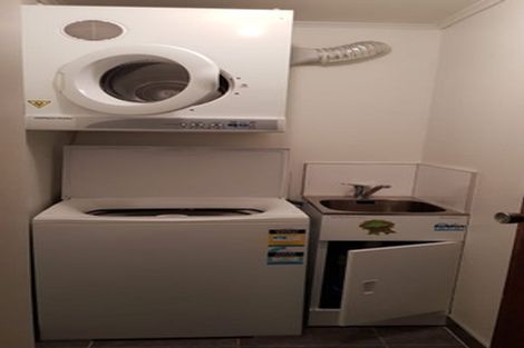 Photo of property in 136 Raroa Road, Aro Valley, Wellington, 6012