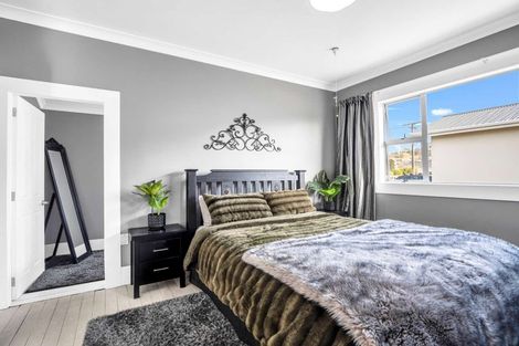 Photo of property in 16 Caledonian Road, Oamaru North, Oamaru, 9400