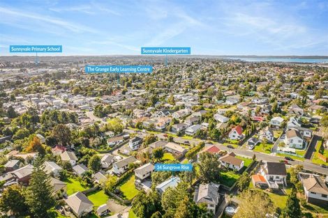 Photo of property in 34 Sungrove Rise, Sunnyvale, Auckland, 0612