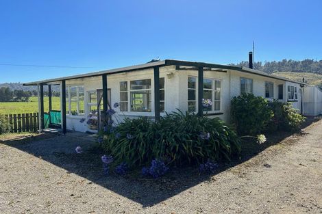 Photo of property in 162 Oparara Road, Karamea, 7893