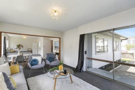 Photo of property in 4 Bexley Grove, Wainuiomata, Lower Hutt, 5014