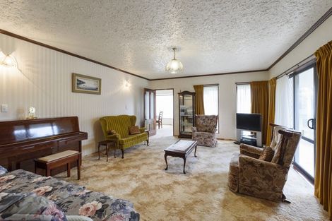 Photo of property in 8 Renata Road, Otaki, 5512