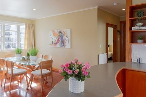 Photo of property in 1 Edge Hill, Mount Victoria, Wellington, 6011