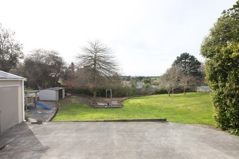 Photo of property in 110 Hastings Street, Halcombe, Feilding, 4779