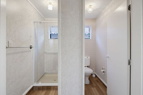 Photo of property in 1/102 Lake Terrace Road, Burwood, Christchurch, 8061