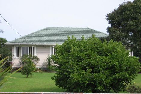 Photo of property in 18 Marewa Street, Te Atatu South, Auckland, 0610