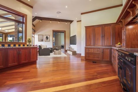 Photo of property in 132 Milne Drive, Paraparaumu, 5032