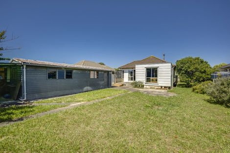 Photo of property in 28 Fleming Crescent, Maraenui, Napier, 4110