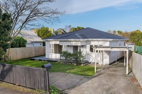 Photo of property in 121a Forest Lake Road, Forest Lake, Hamilton, 3200