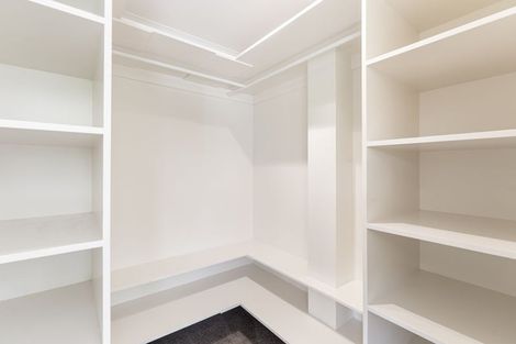 Photo of property in 2 Rosebank Grove, Waikanae, 5036