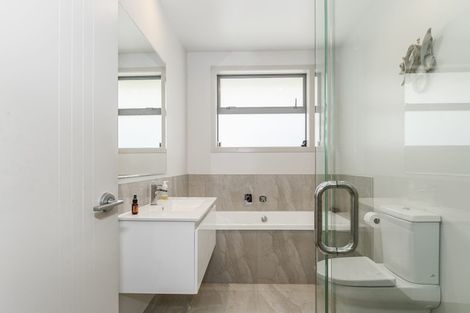 Photo of property in 9 Jeffs Way, Papamoa Beach, Papamoa, 3118