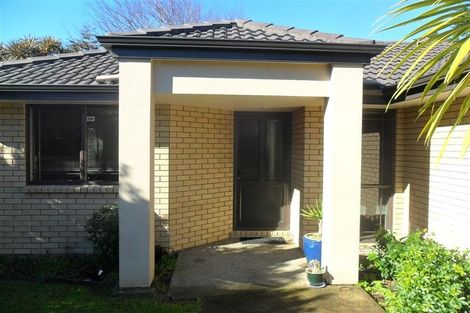 Photo of property in 20e Waione Avenue, Te Atatu Peninsula, Auckland, 0610