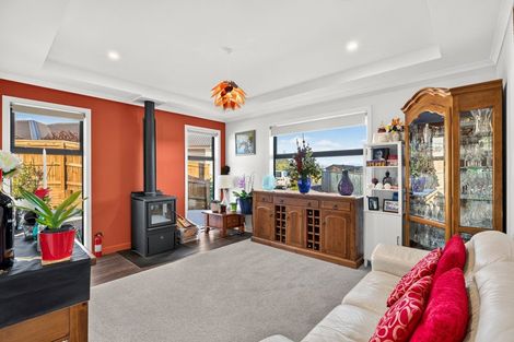 Photo of property in 60 Katania Heights, Brightwater, 7022