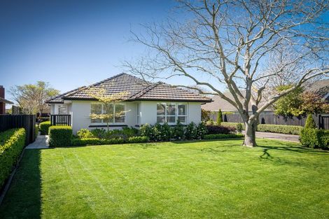 Photo of property in 210 Wairakei Road, Bryndwr, Christchurch, 8053