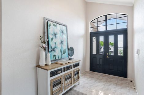 Photo of property in 74 Velma Road, Hillcrest, Auckland, 0627