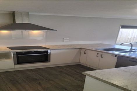 Photo of property in 66a Helvetia Road, Pukekohe, 2120